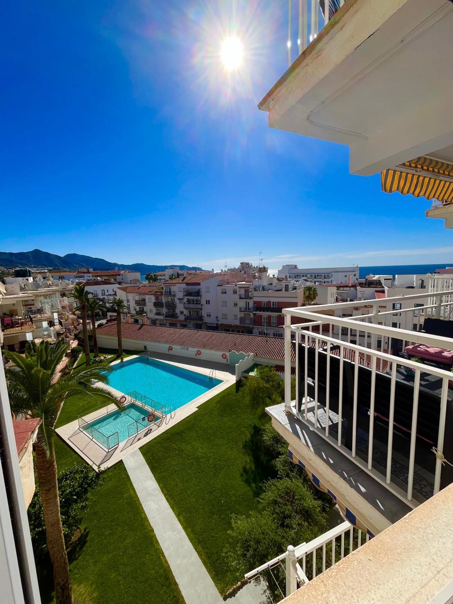 Wonderful Flat With Seaview In Nerja Apartment Bagian luar foto