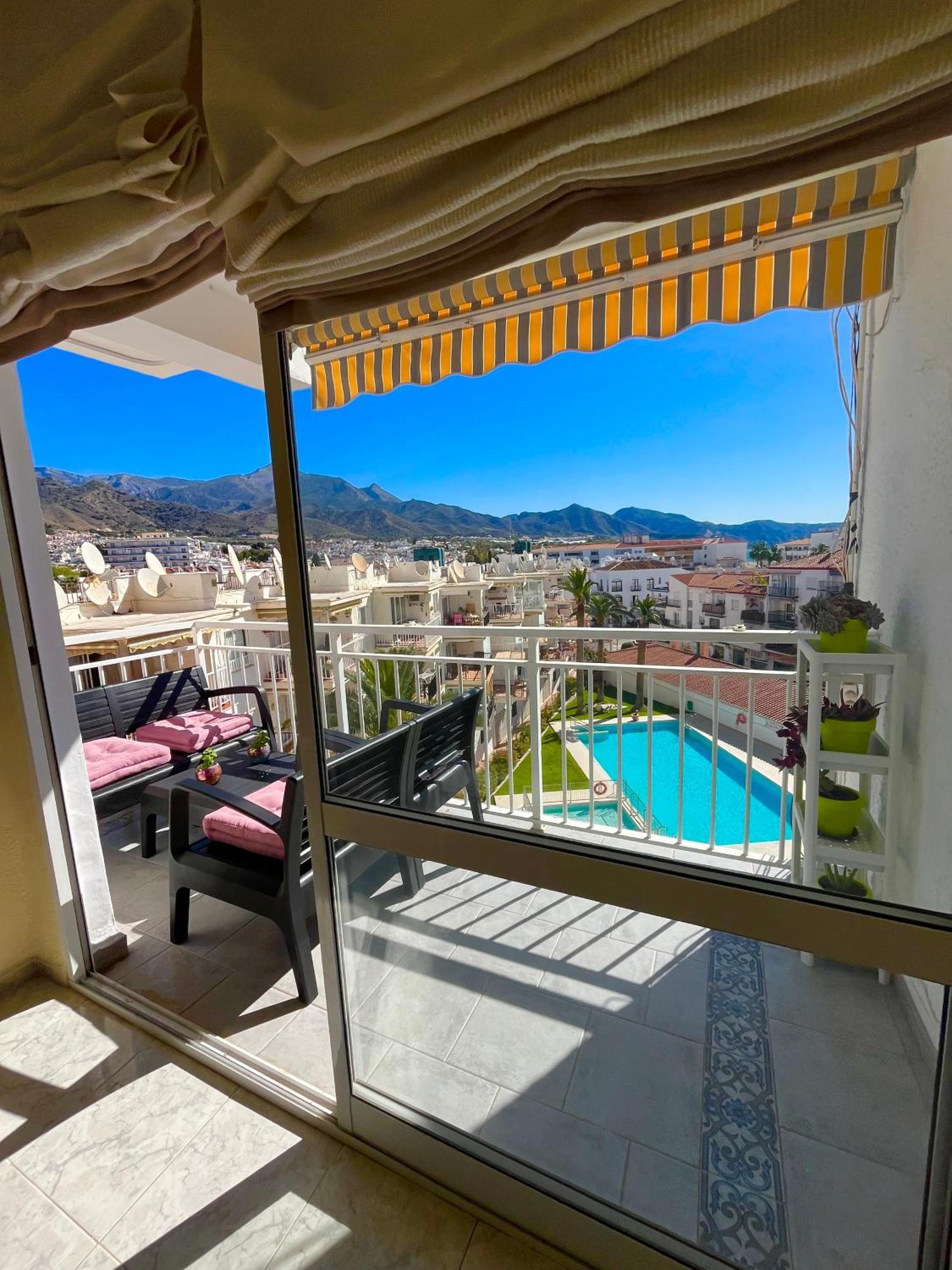 Wonderful Flat With Seaview In Nerja Apartment Bagian luar foto
