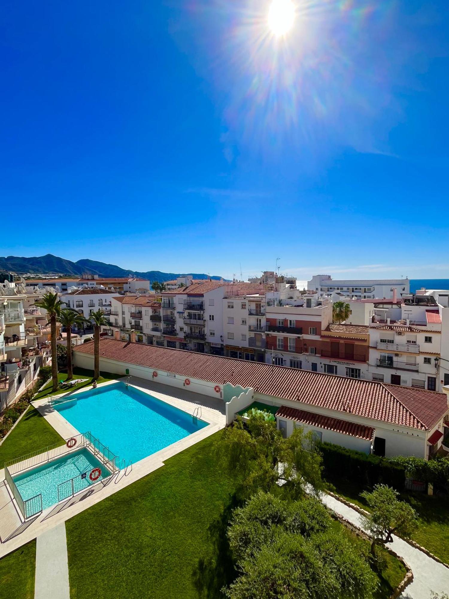 Wonderful Flat With Seaview In Nerja Apartment Bagian luar foto