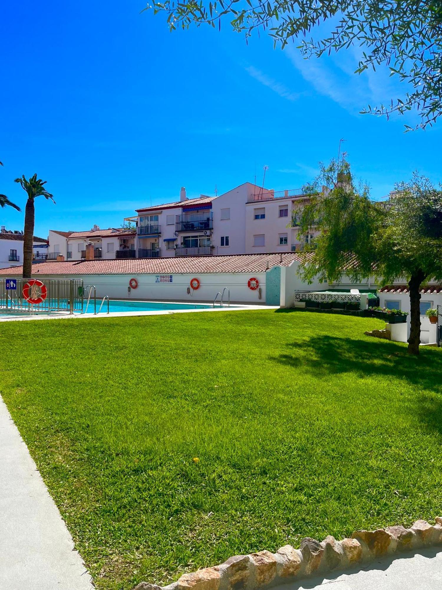 Wonderful Flat With Seaview In Nerja Apartment Bagian luar foto